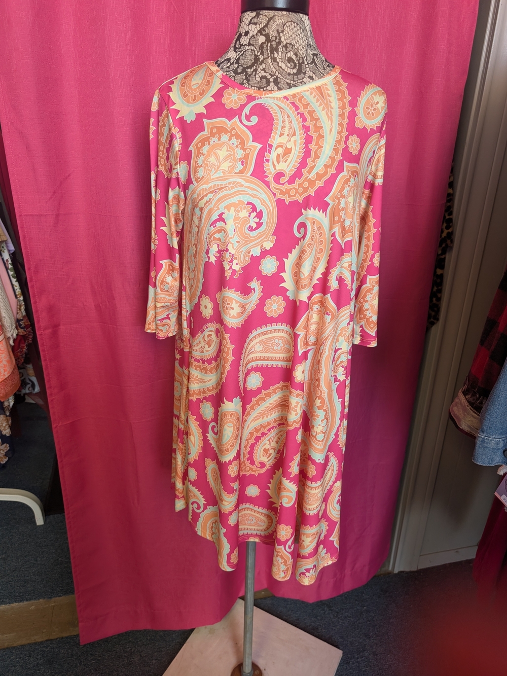 L&B Pink and Cream Paisley Midi Dress